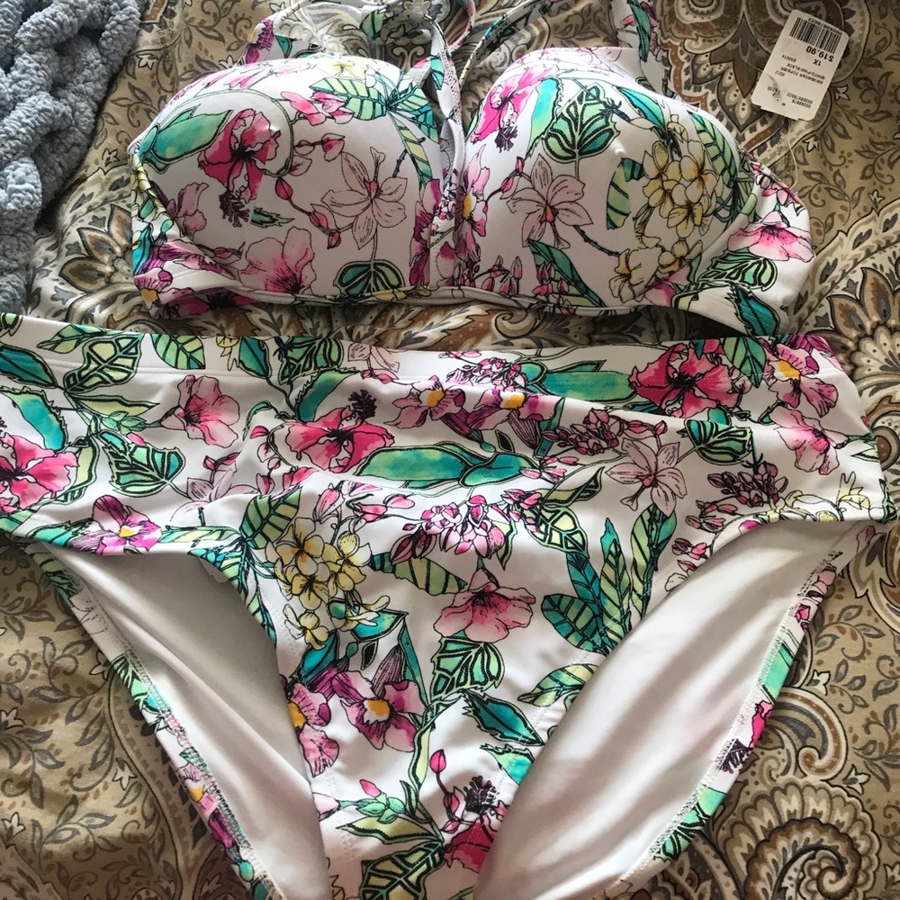 Forever 21 bathing suit